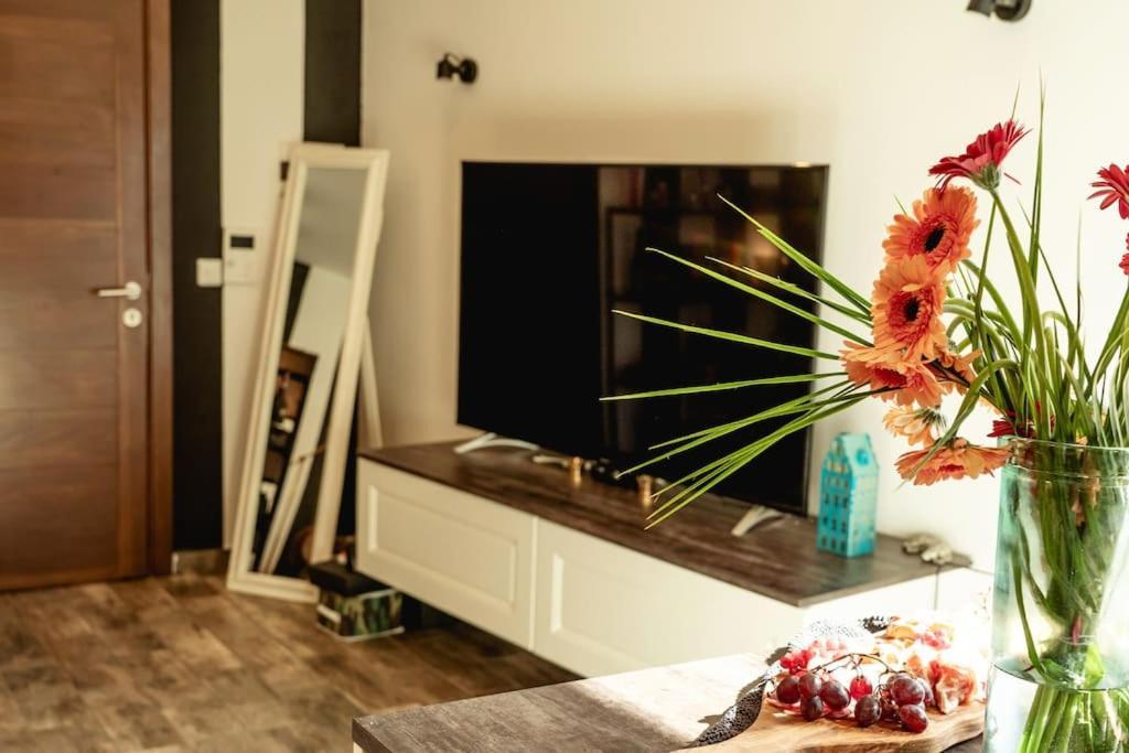 Luxury Designer Penthouse With Private Jacuzzi Lägenhet Sliema Exteriör bild